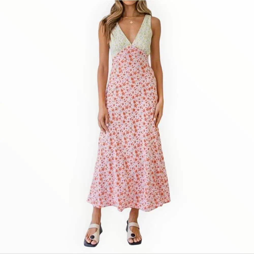 V-Neck Sleeveless Floral Print Maxi Dress, Medium